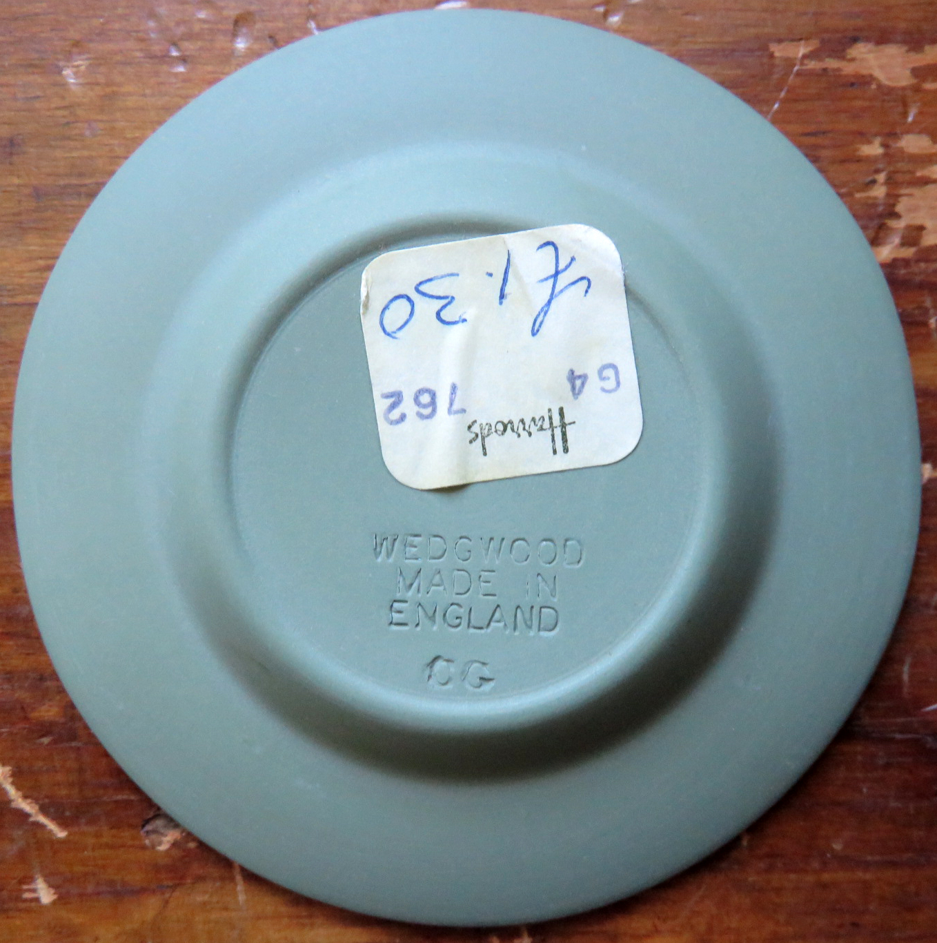 WEDGWOOD Jasperware Sage Green Round Ashtray with Orig Box & Harrod's